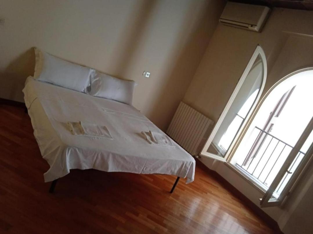 De' Pepoli Apartments Bologna Esterno foto