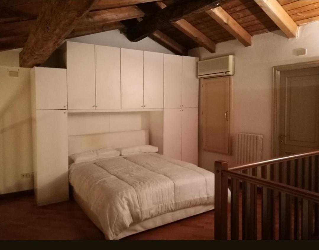 De' Pepoli Apartments Bologna Esterno foto